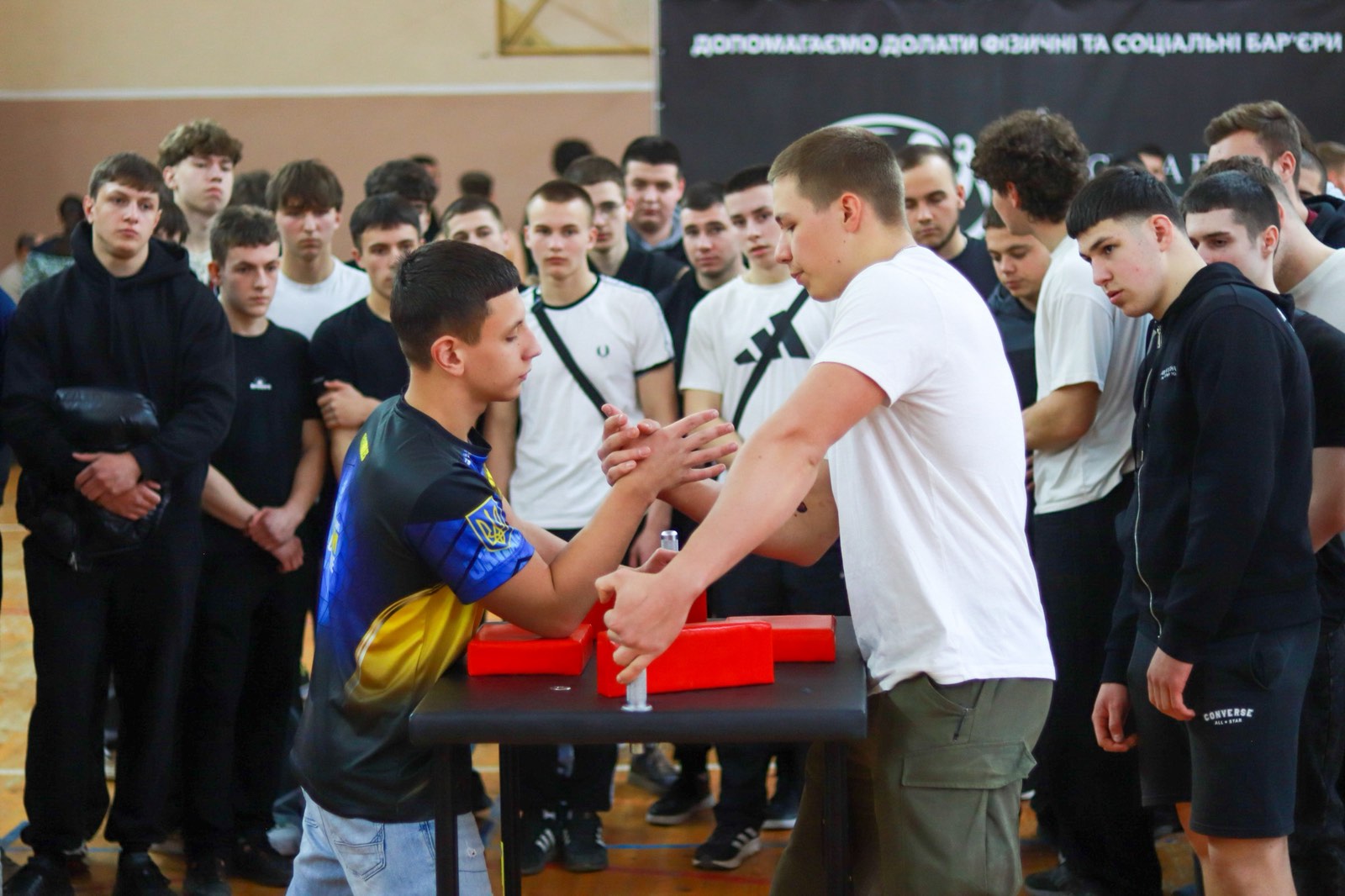 Змагання з армрестлінгу в залік 77-ої спартакіади ЧНУ