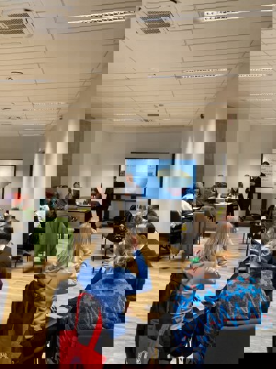 7f28dd59-1271-4d95-8c09-6b95ef9e7939