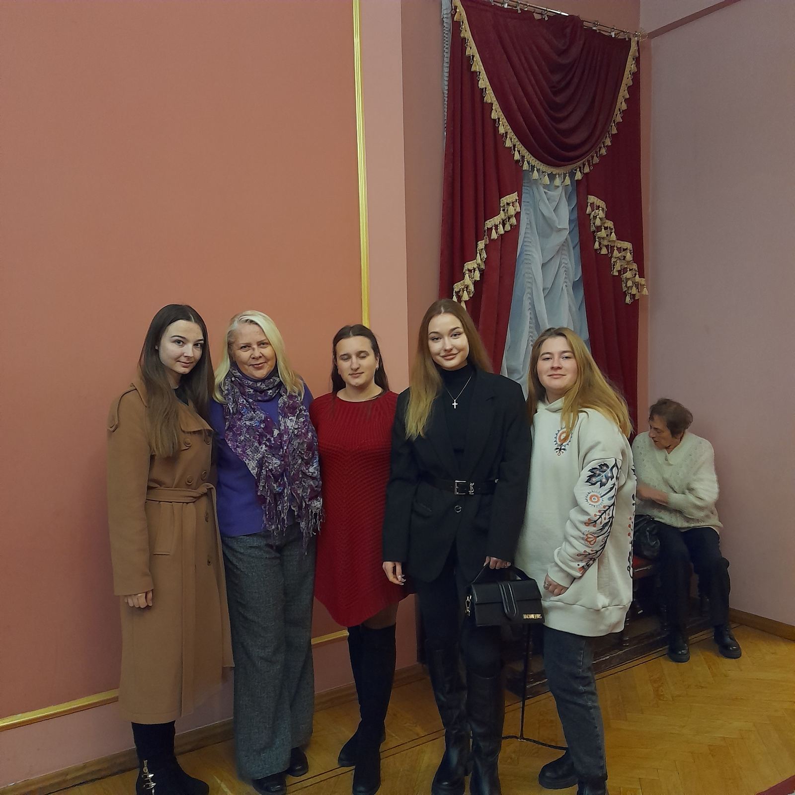 20 лютого 2024 року студенти 303 гр. відвідали вечір-реквієм "Небесна сотня. Пам'ятаємо"