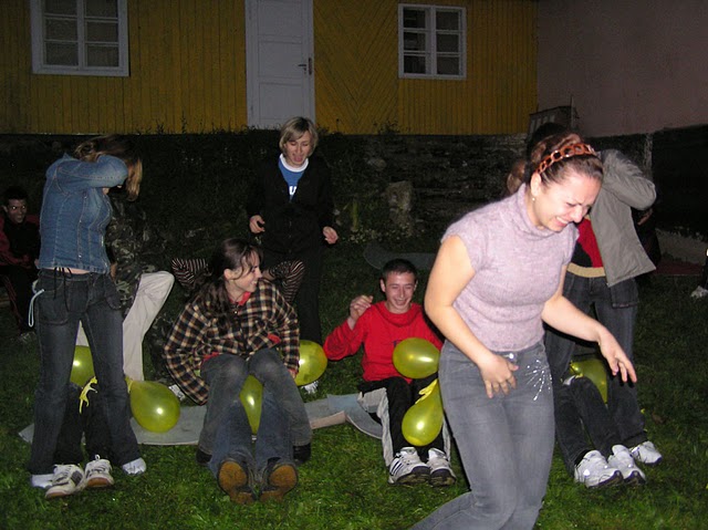Посвята 2004