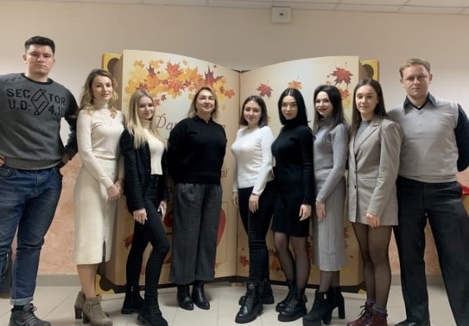 Магістри-психологи заочної форми навчання за напрямком "СОЦІАЛЬНА ПСИХОЛОГІЯ УПРАВЛІННЯ" на захисті своїх наукових робіт  показали гідні результати своїх досліджень! Вітаємо!