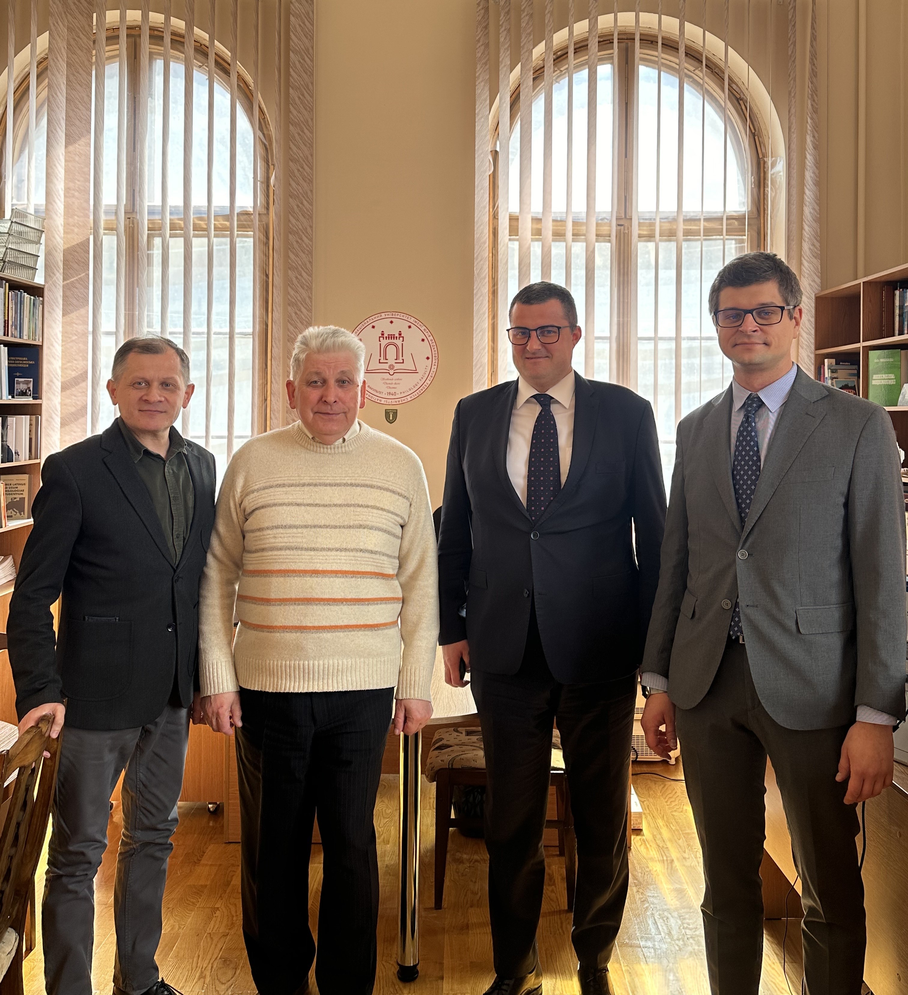 Міжнародна співпраця поглиблюється