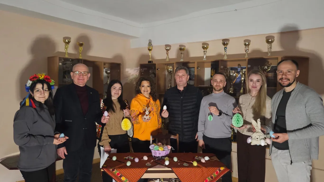 Передвеликодній перегляд фільму про писанкарство на факультеті фізичної культури, спорту та реабілітації
