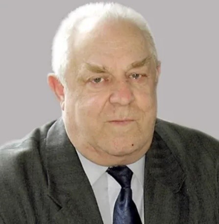 Михайло Павлович Ленюк 