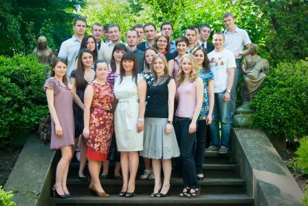 Випуск 2012