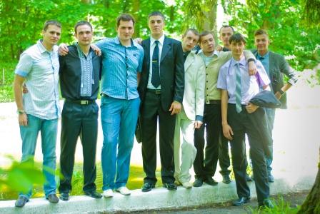 Випуск 2012