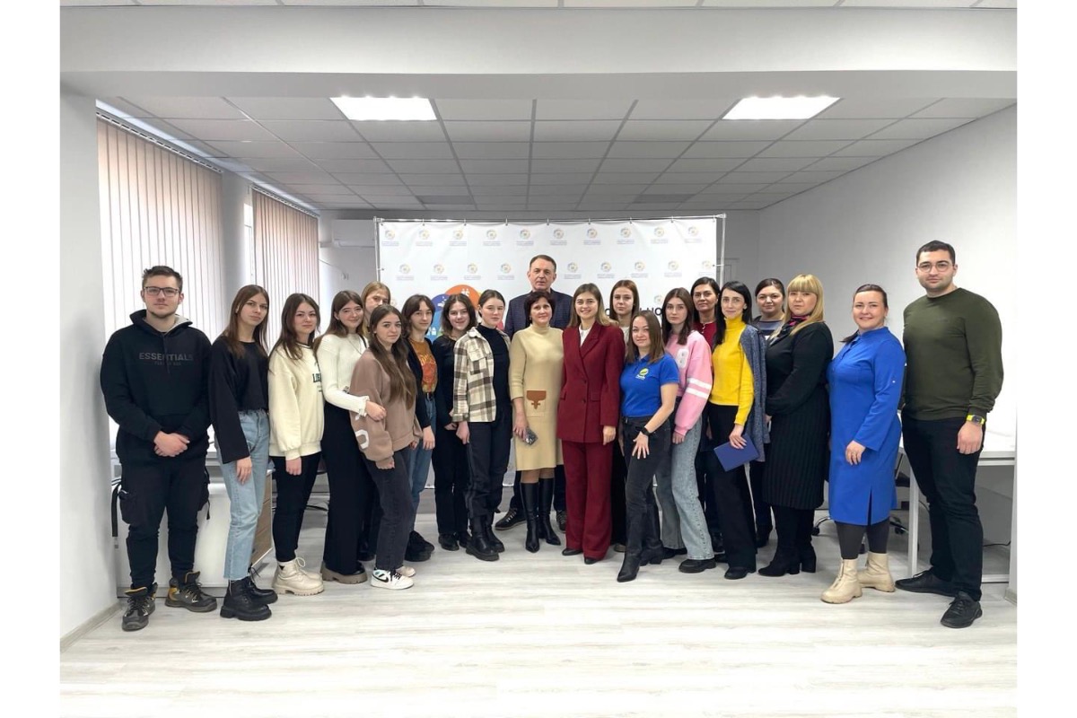 Зустріч студентів з очільниками головних відомств і установ області