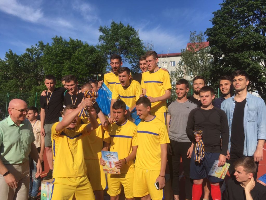 СПЕЦІАЛЬНІСТЬ СЕРЕДНЯ ОСВІТА. ФІЗИЧНА КУЛЬТУРА