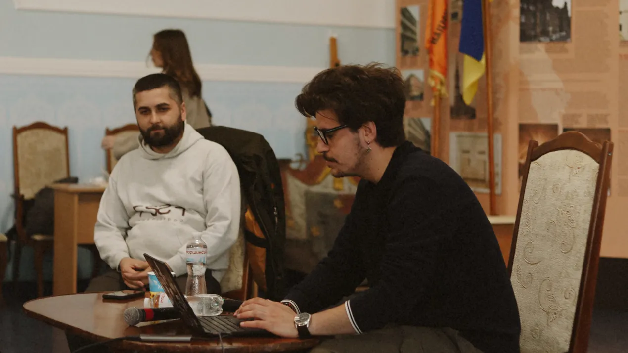 Олександр Хоменко: розмова про мистецтво, життя та українську культуру у Чернівецькому національному університеті