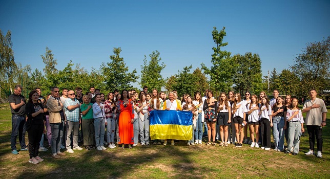Посвята в студенти менеджерів-першокурсників: формуємо командний дух, лідерів студентського самоврядування та зміцнюємо засади національно-патріотичного виховання
