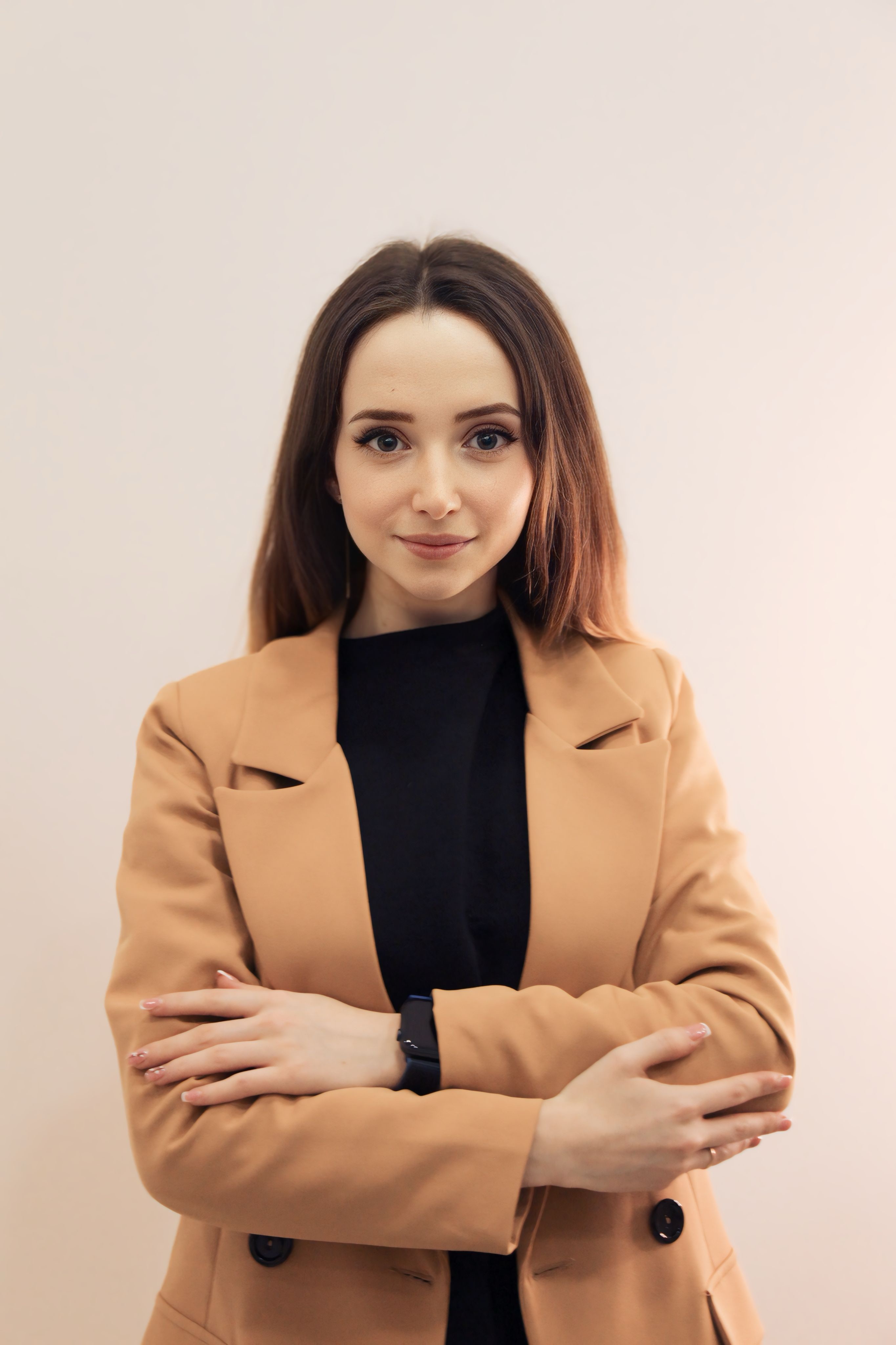Яна МЕЛЬНИК – власниця агенції «Melnyk agency» із SMM-просування та грантрайтингу, випускниця 2023 року.