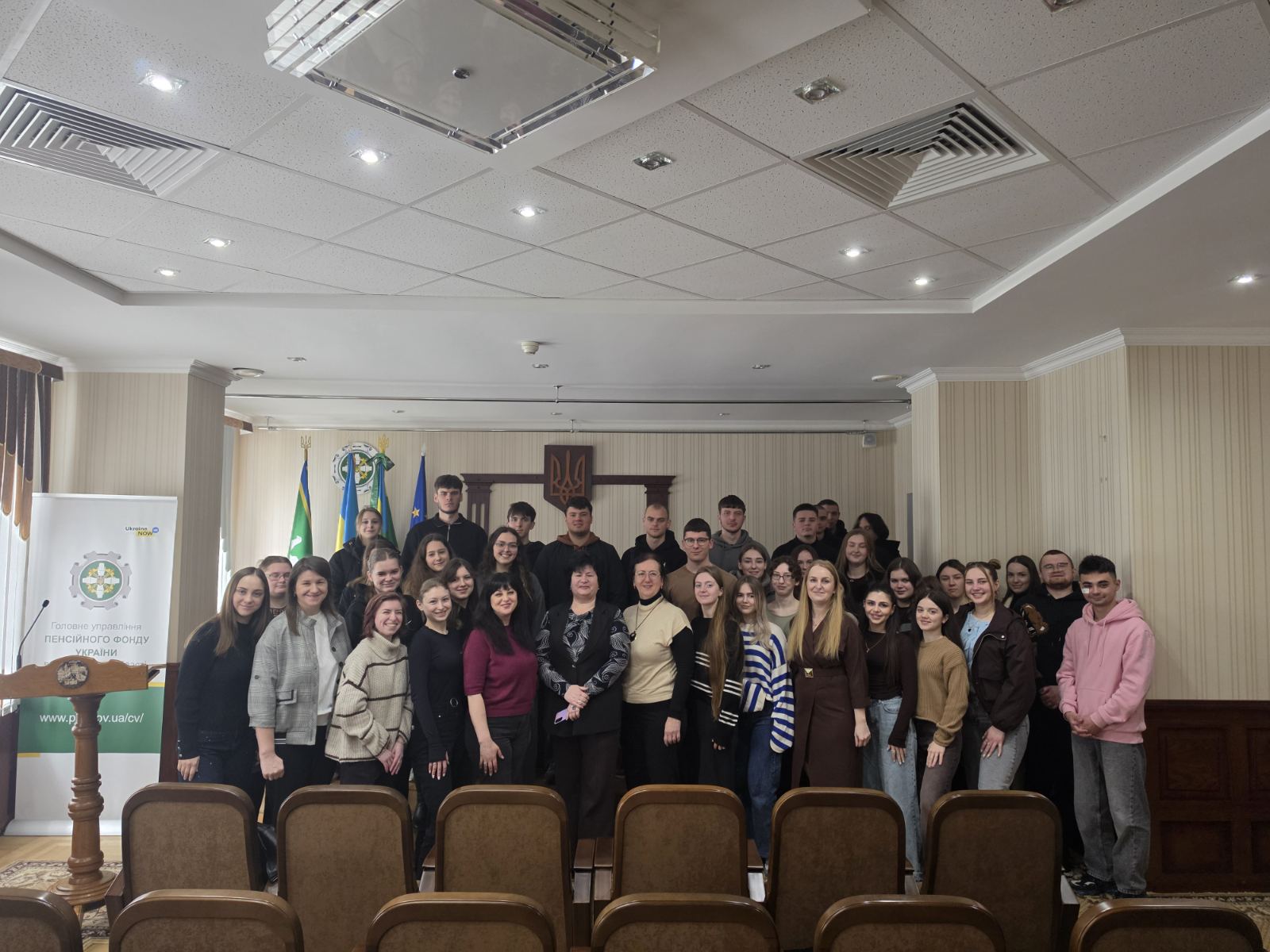 Практичний вимір фінансів: студенти відвідали Головне управління Пенсійного фонду України в Чернівецькій області