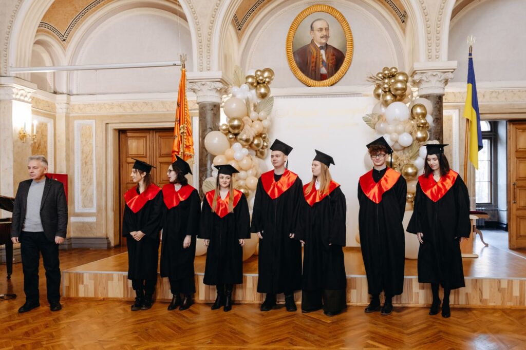 Випуск 2023