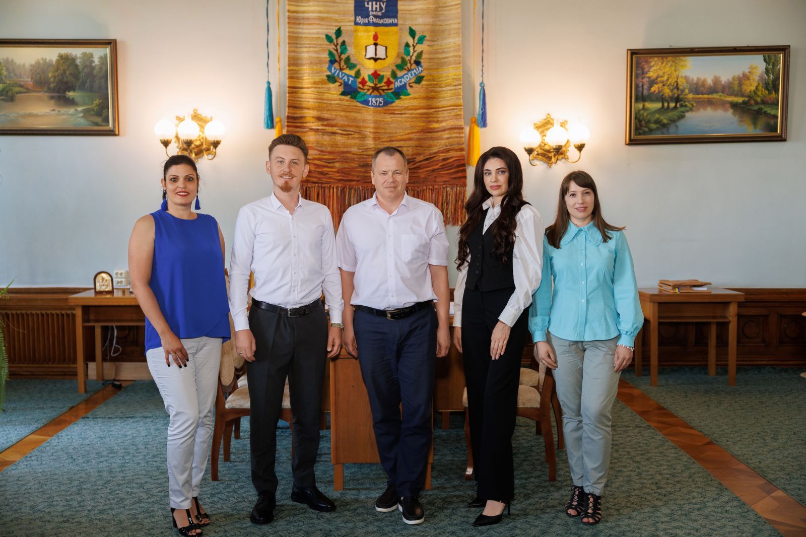 ЧНУ підписав договір про співпрацю з бюро перекладів Lingvo Team