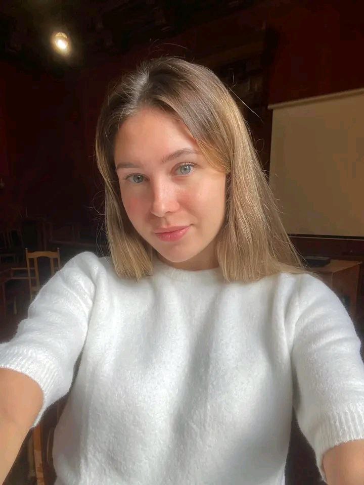 OLHA SOZONTOVA – Communication and project manager 