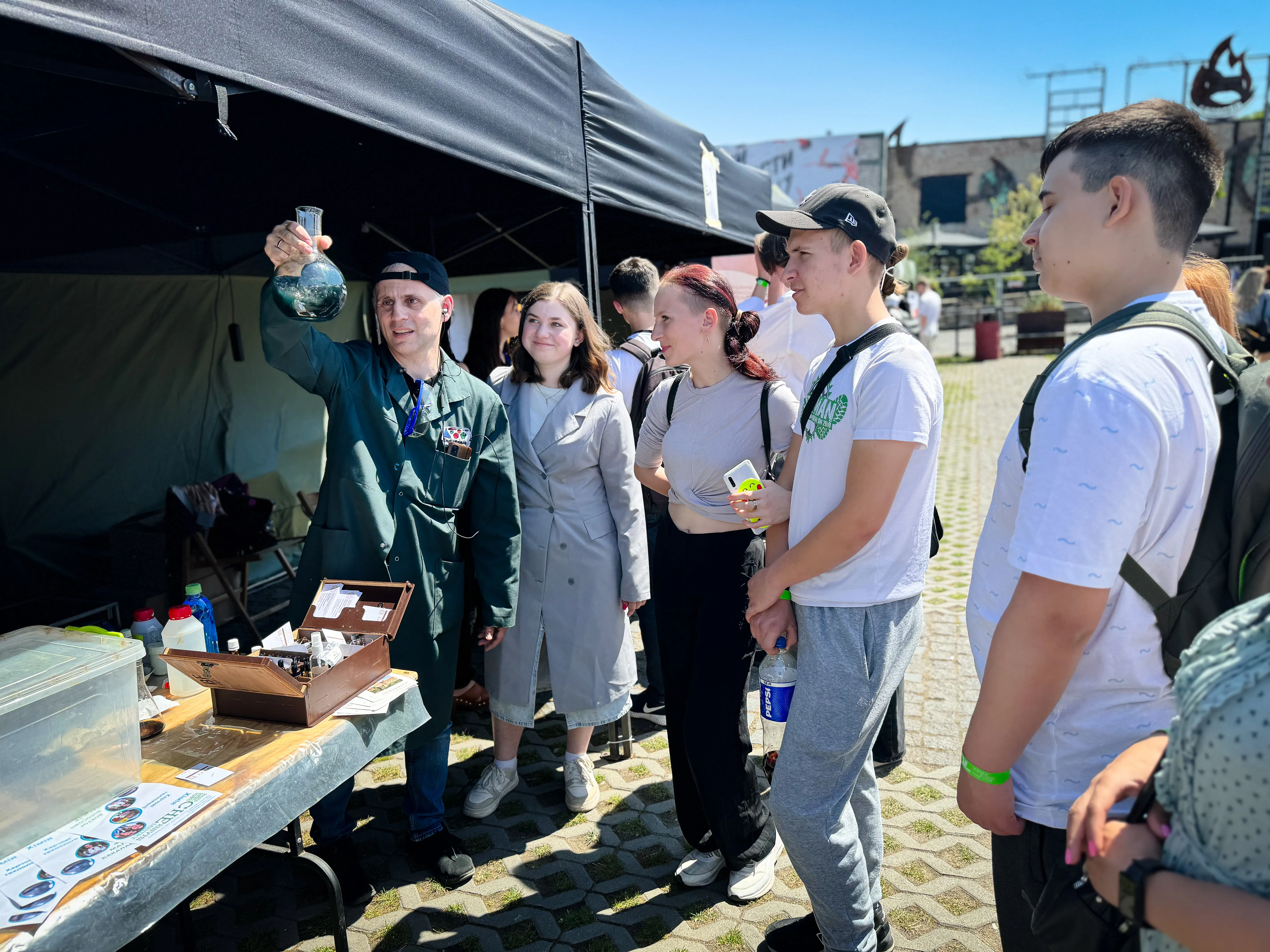 фестиваль SCIENCE & TECH FEST OL