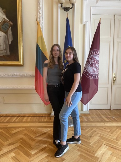 4afe3c12-28cf-4a4f-8a2e-e88d109614bc