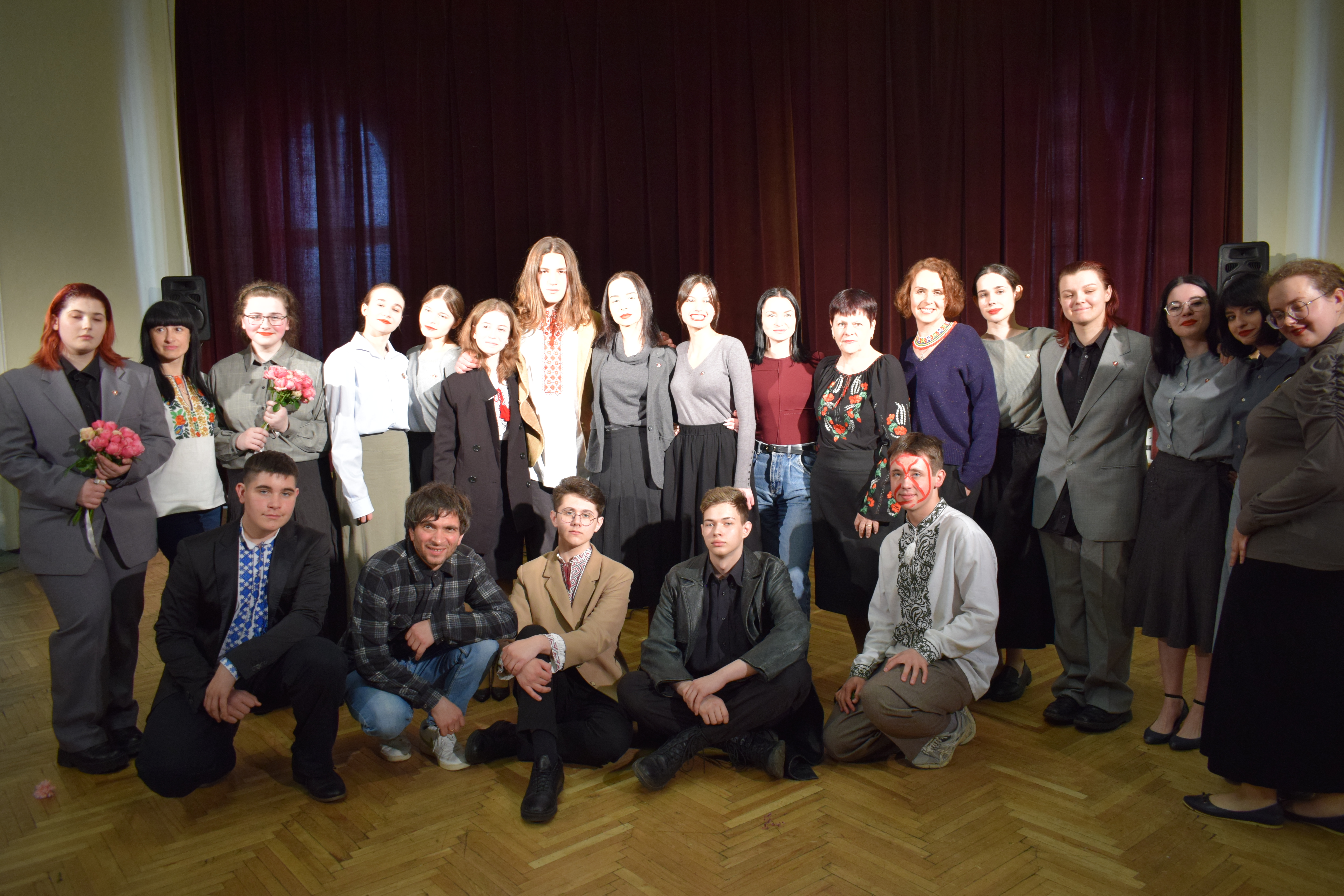 Студенти ЧНУ переглянули театралізовану постановку «З аудиторії – за колючі дроти»