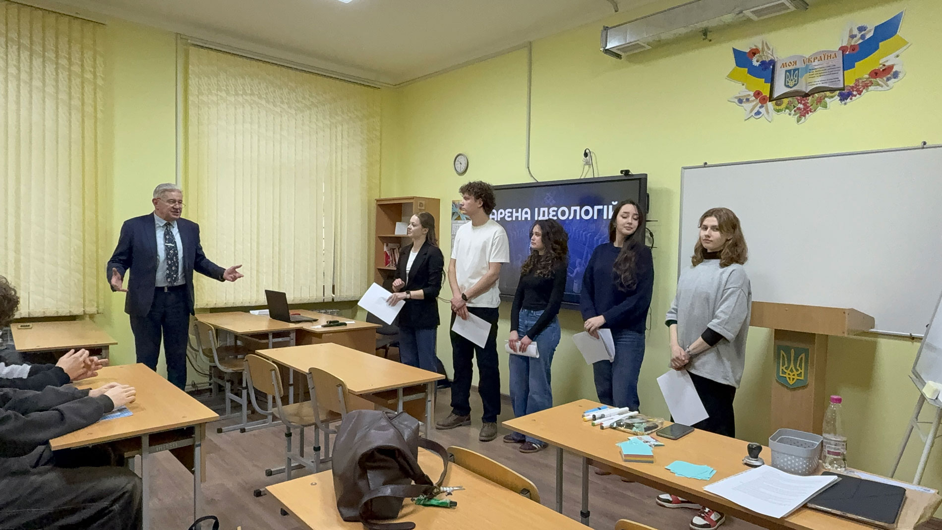 Взаємодія студентської та учнівської молоді на «Арені ідеологій»