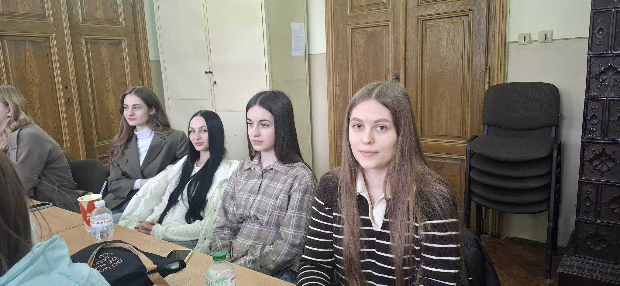 .