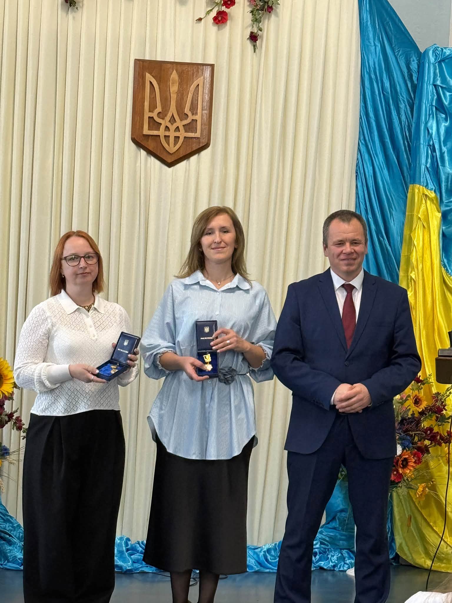 Вітаємо колег!