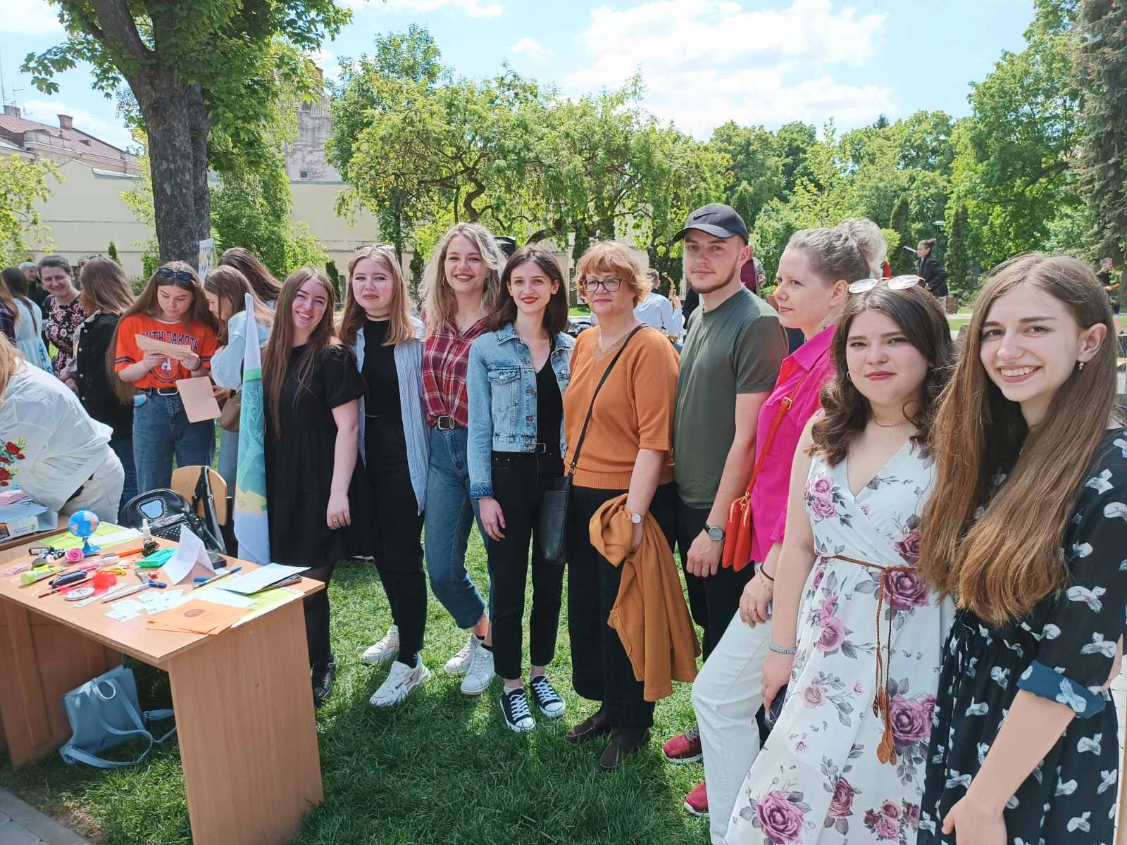 НАУКОВИЙ ПІКНІК