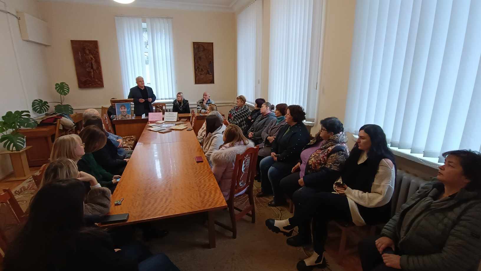 Презентація серії листівок «Величава квітка Буковини»