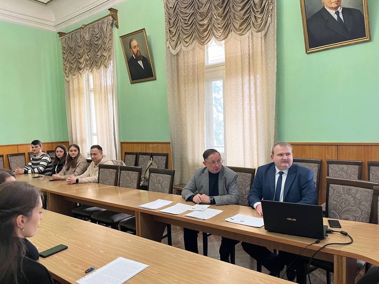 Міждисциплінарний круглий стіл «Міжкультурна комунікація в освітньому середовищі»