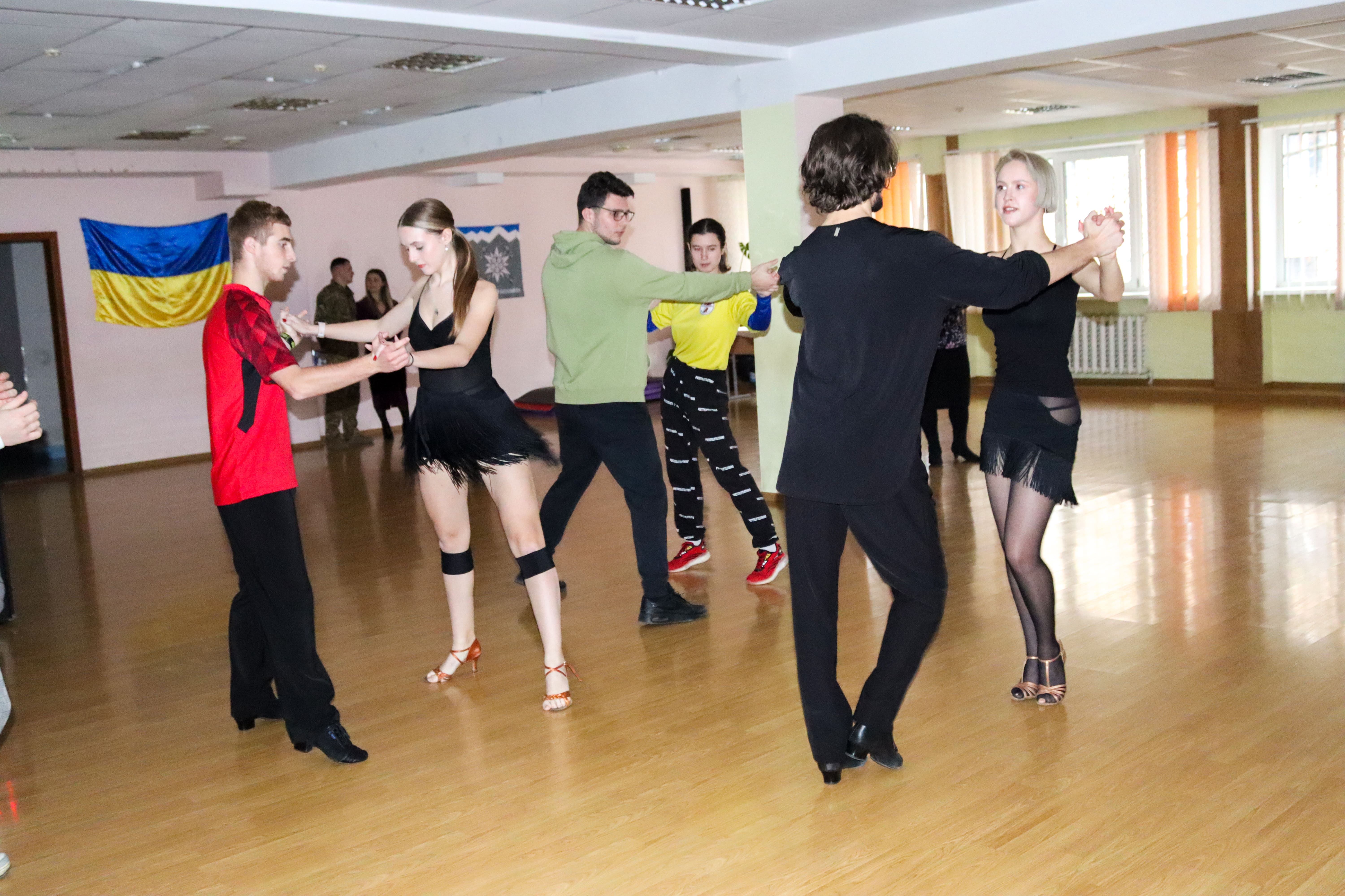 Благодійний майстер-клас спортивних бальних танців: єдність заради перемоги