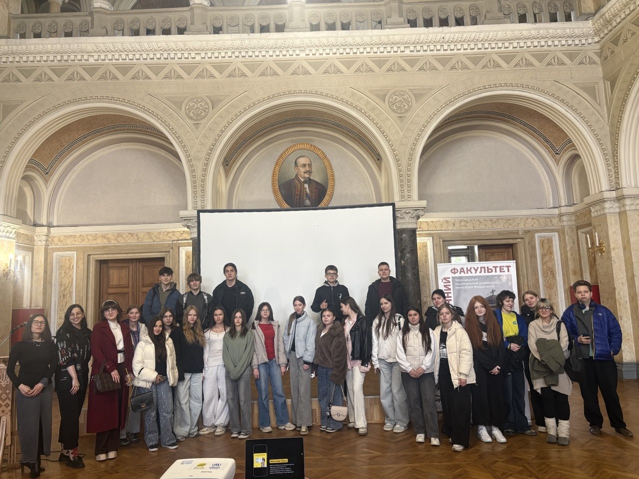 Викладачі філологічного факультету виступили спікерками Школи лідера 2026