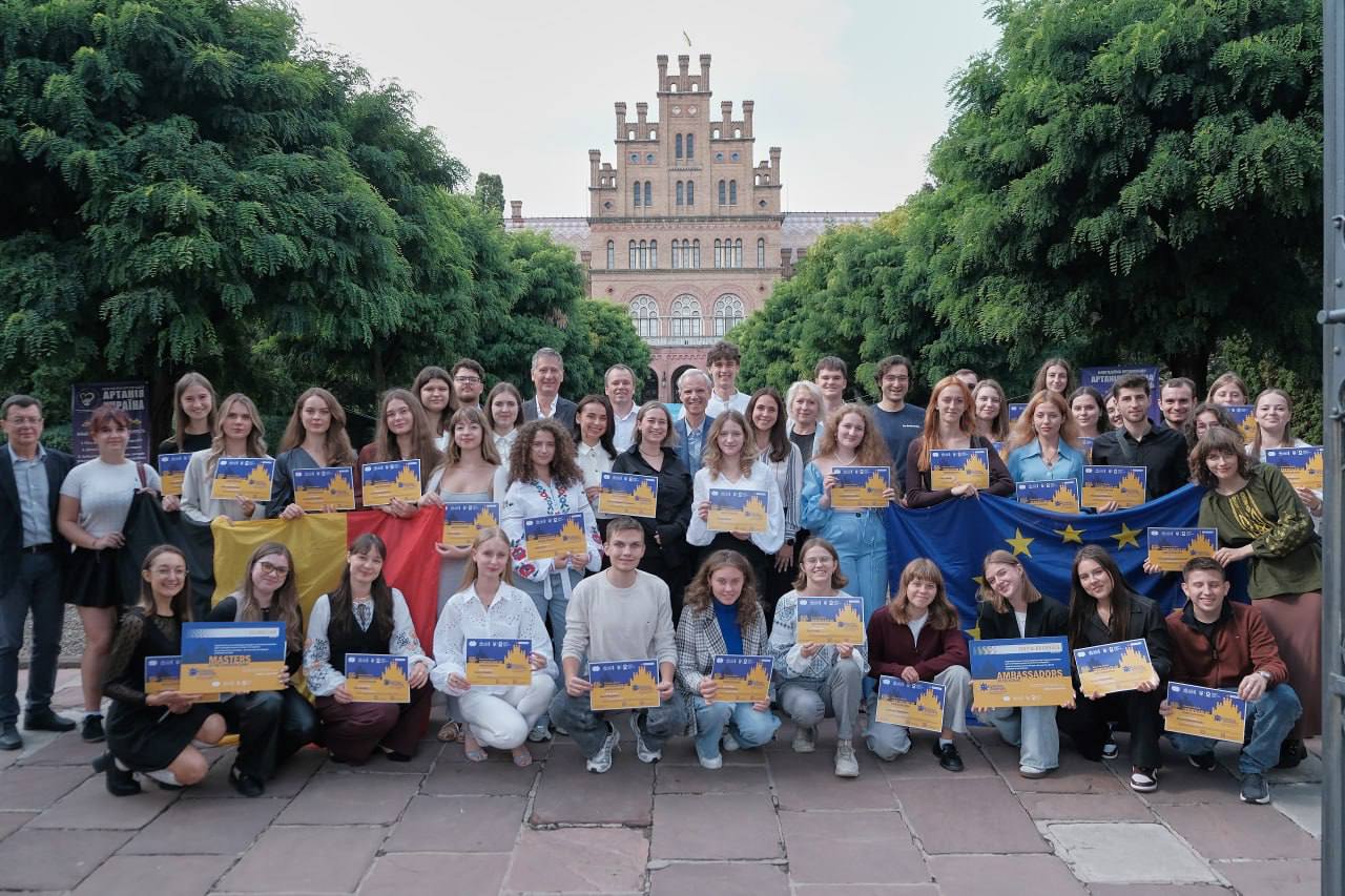 Студенти міжнародних відносин — призери EU Action Academy