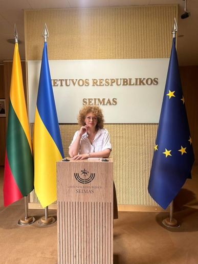 07e0ccb1-7398-4a8a-8859-b1e2075b8b75