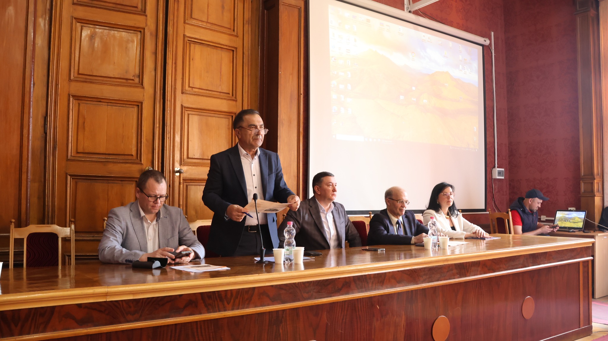 У стінах ЧНУ відбулася міжнародна конференція, присвячена 175-й річниці Торгово-промислової палати