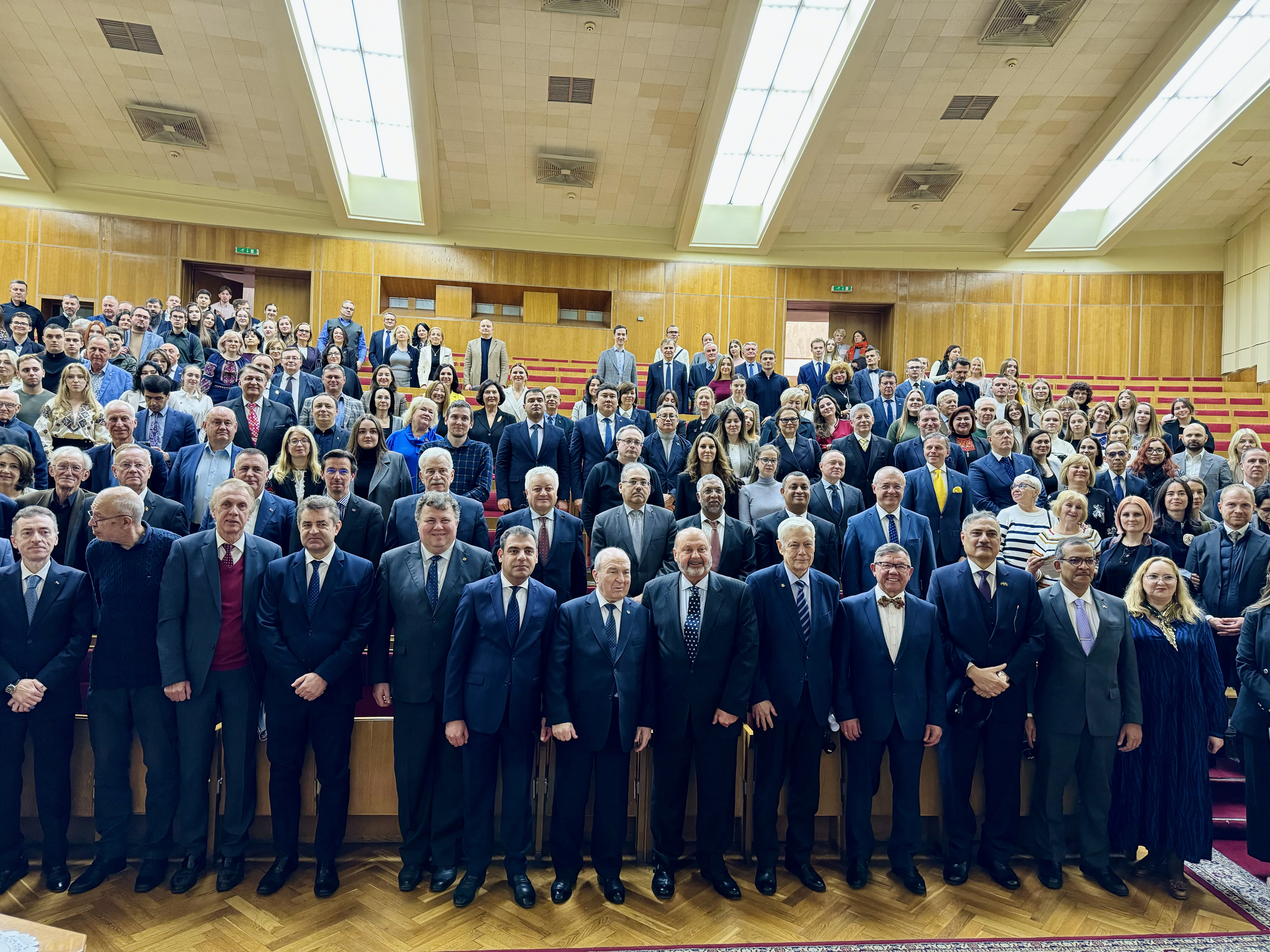 Участь завідувача кафедри університету в презентації ювілейного випуску наукового щорічника