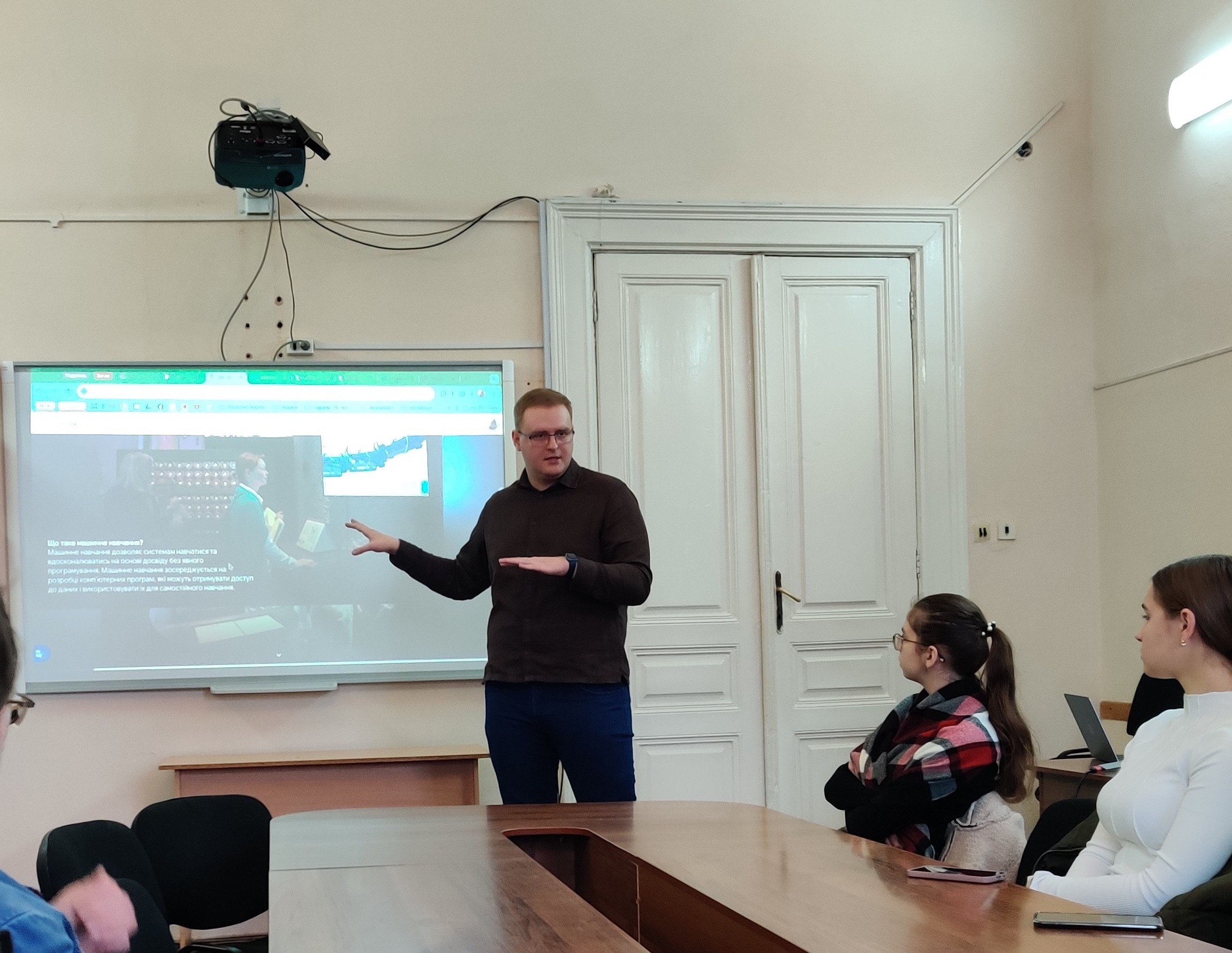 Засідання навчально-методичної комісії кафедри всесвітньої історії