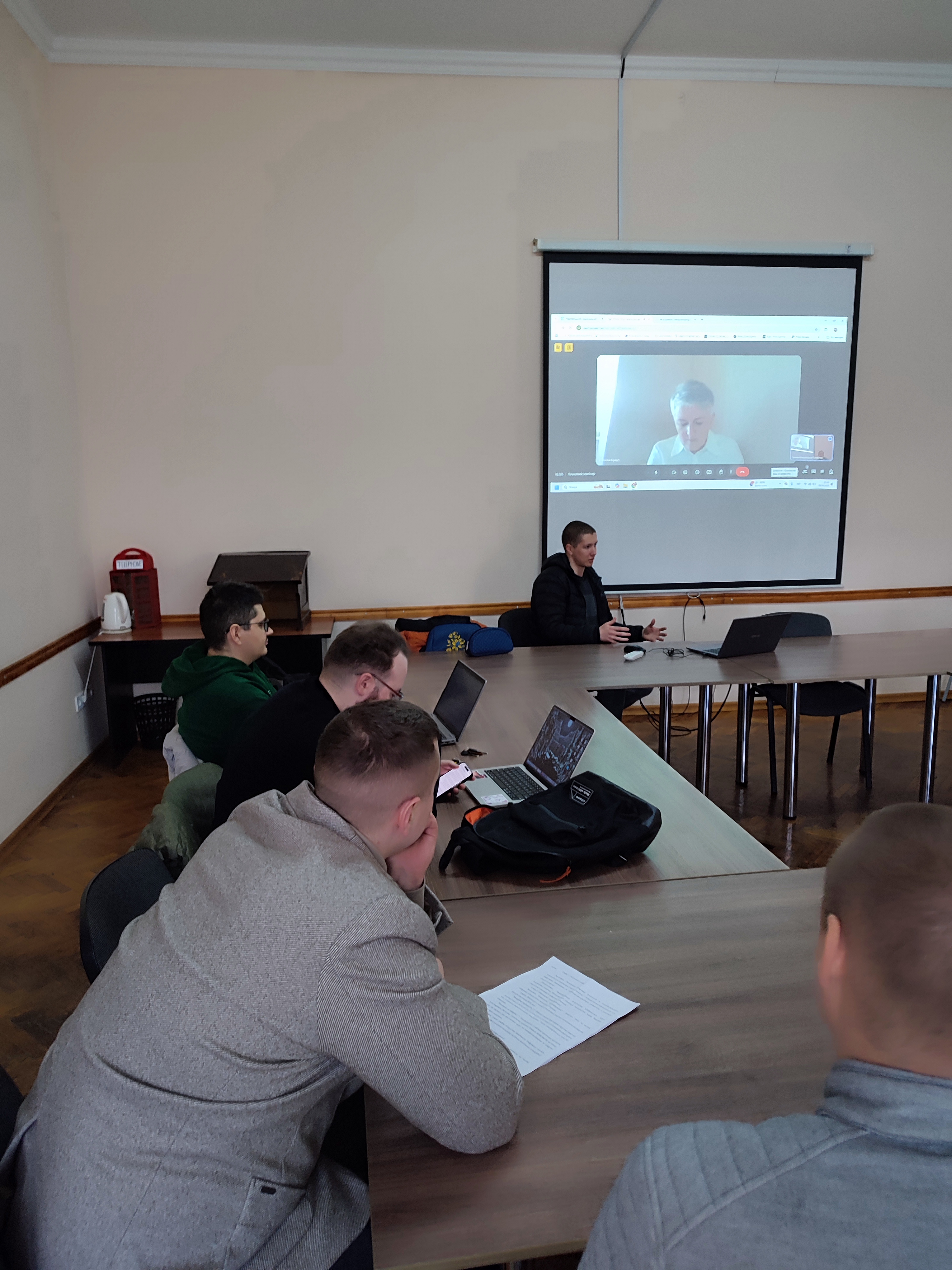 Гостьова лекція «Цифрова екосистема метасвіту: соціально-економічні ефекти, реалії функціонування та виклики» для аспірантів