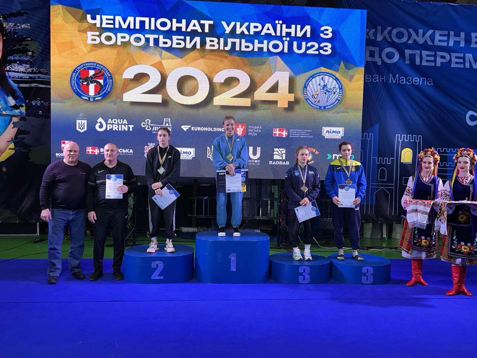 Вітаємо борців вільного стилю!