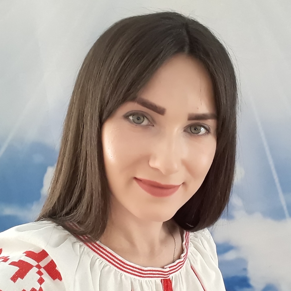 Корбут (Ілащук) Ольга Василівна