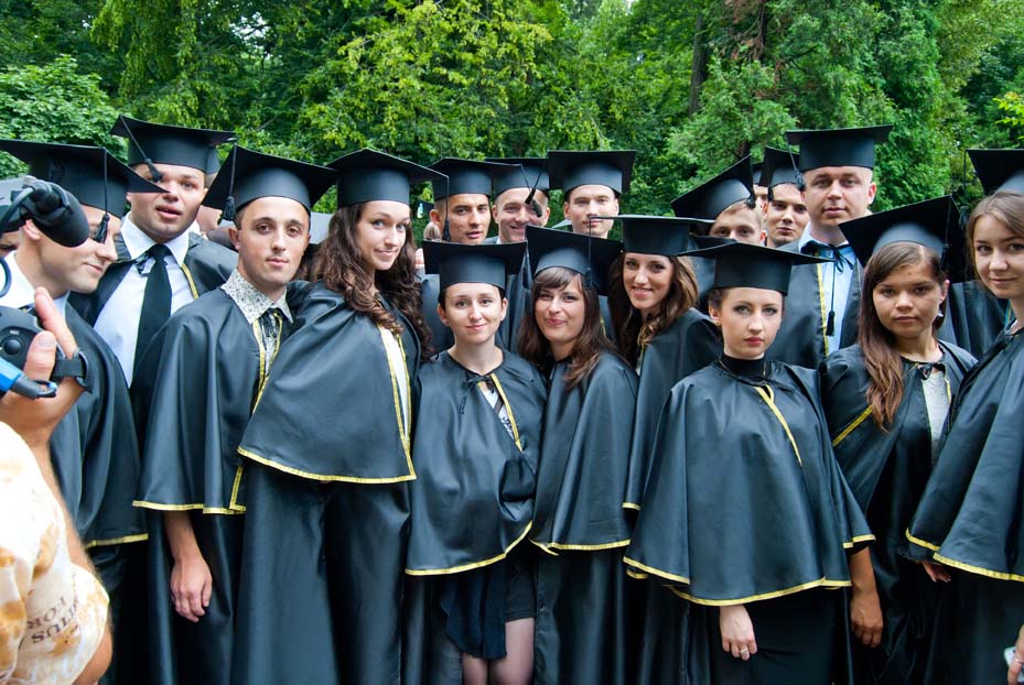 Випуск 2013