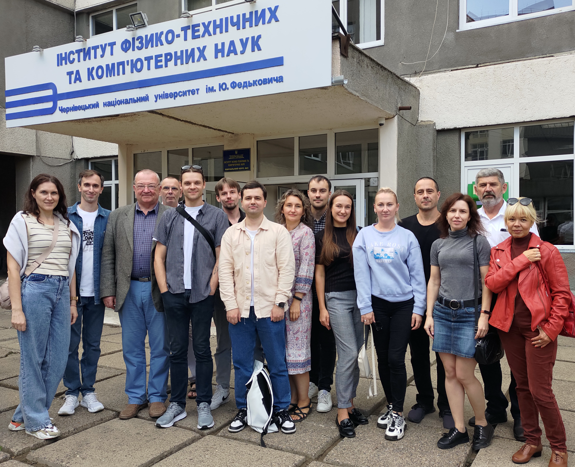 Вибори директора ННІФТКН