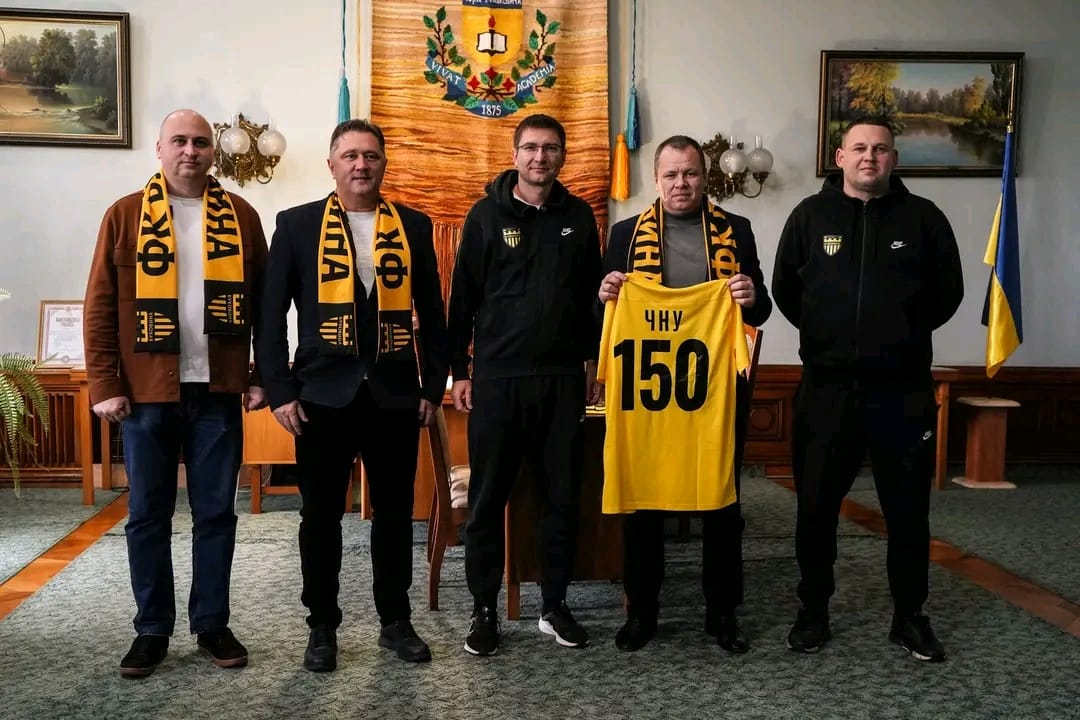 Співпраця задля підготовки фахівців: факультет фізичної культури, спорту та реабілітації ЧНУ підписав Меморандум з ФК «Буковина»
