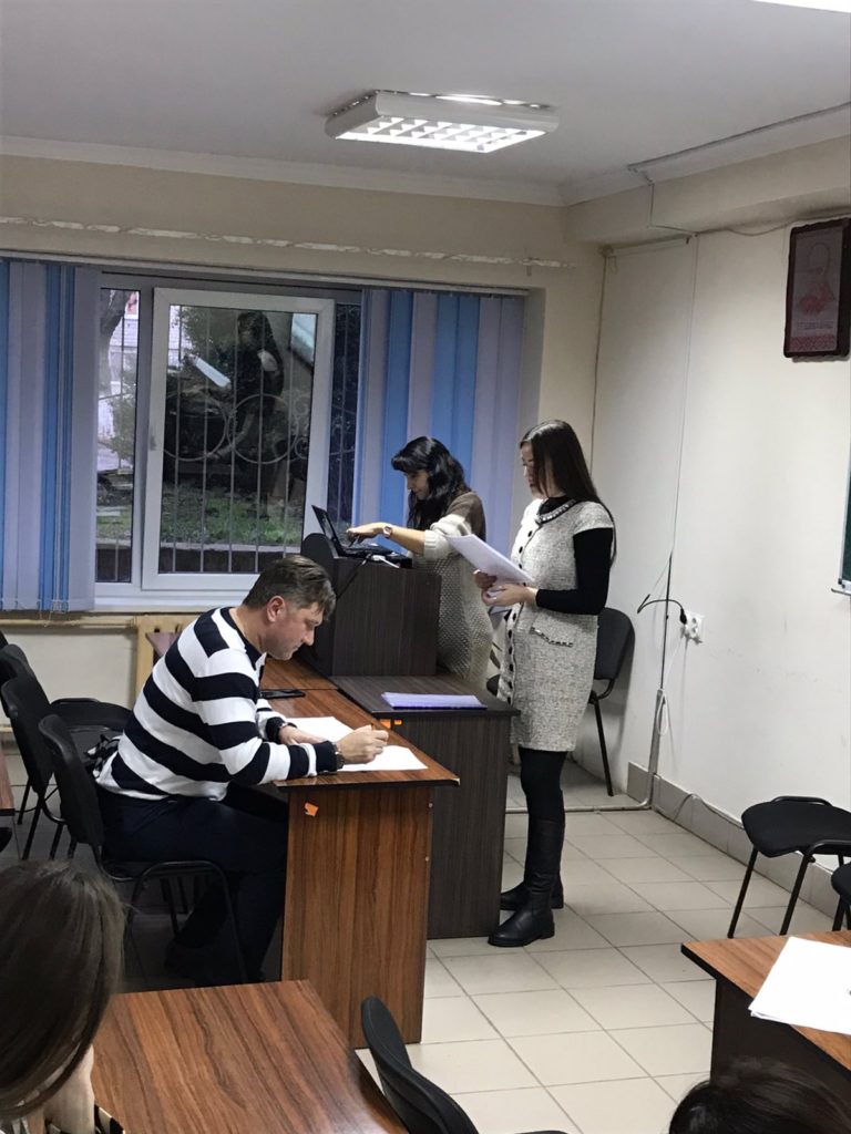 Попередній захист дипломних робіт.