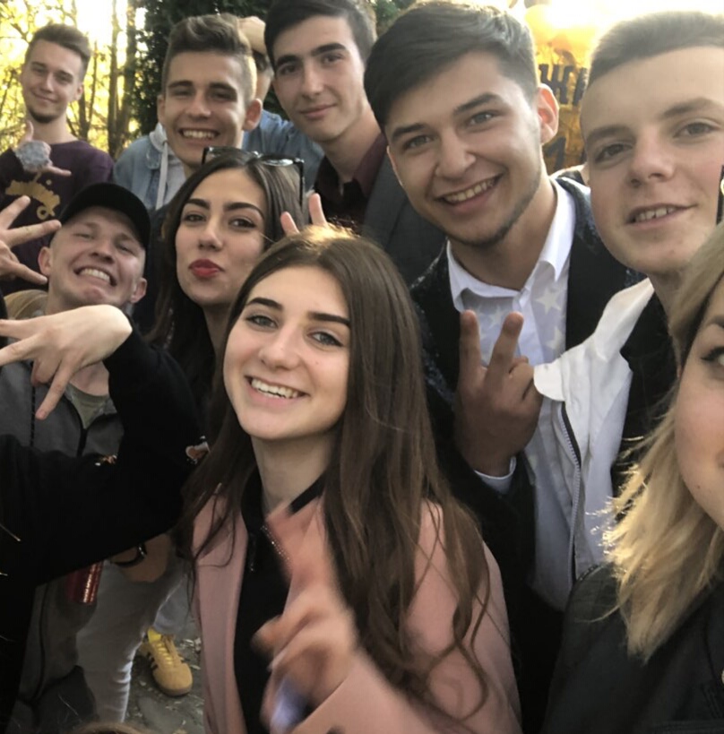 11