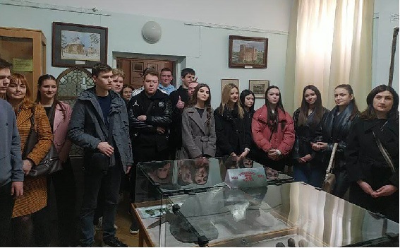 ПОЄДНАННЯ НАВЧАЛЬНОЇ ТА ВИХОВНОЇ КОМПОНЕНТ У СТАНОВЛЕННІ СТУДЕНТСТВА ЯК ФАХІВЦЯ ТА ГРОМАДЯНИНА