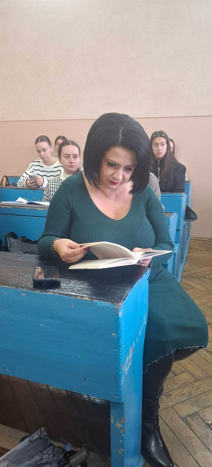 .