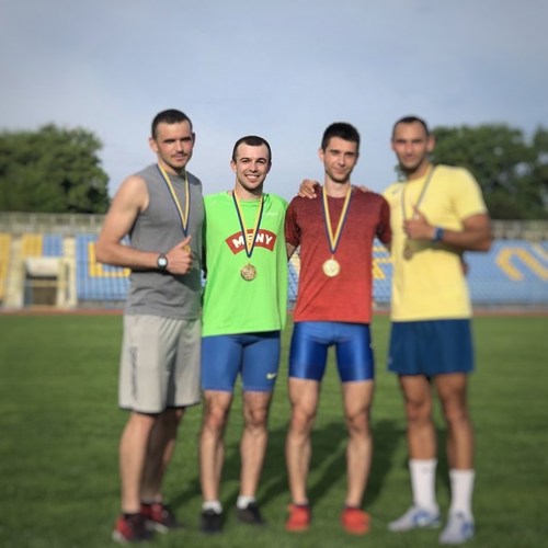 КУЗІН МАКСИМ