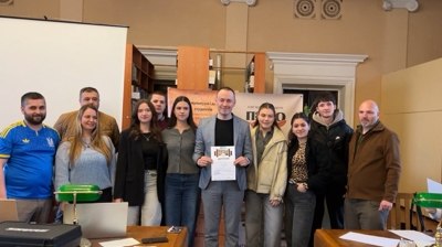 26 березня в науковій бібліотеці ЧНУ відбулася Благодійна Квіз-гра «Ігри розуму. Весняний кубок» серед викладачів та співробітників ЧНУ
