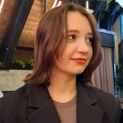 Анна  Наконєчна  