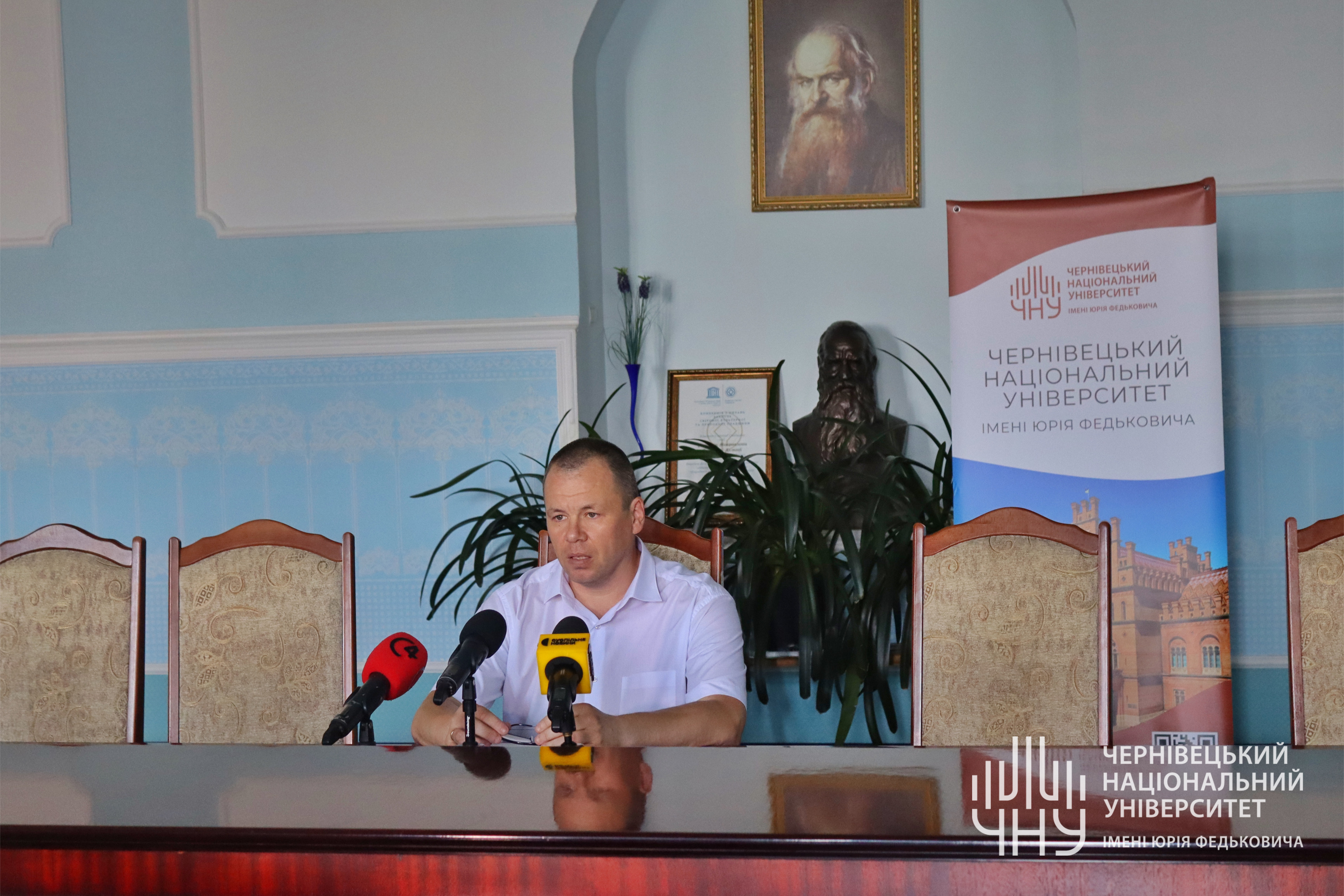 Результати пресбрифінгу з ректором університету