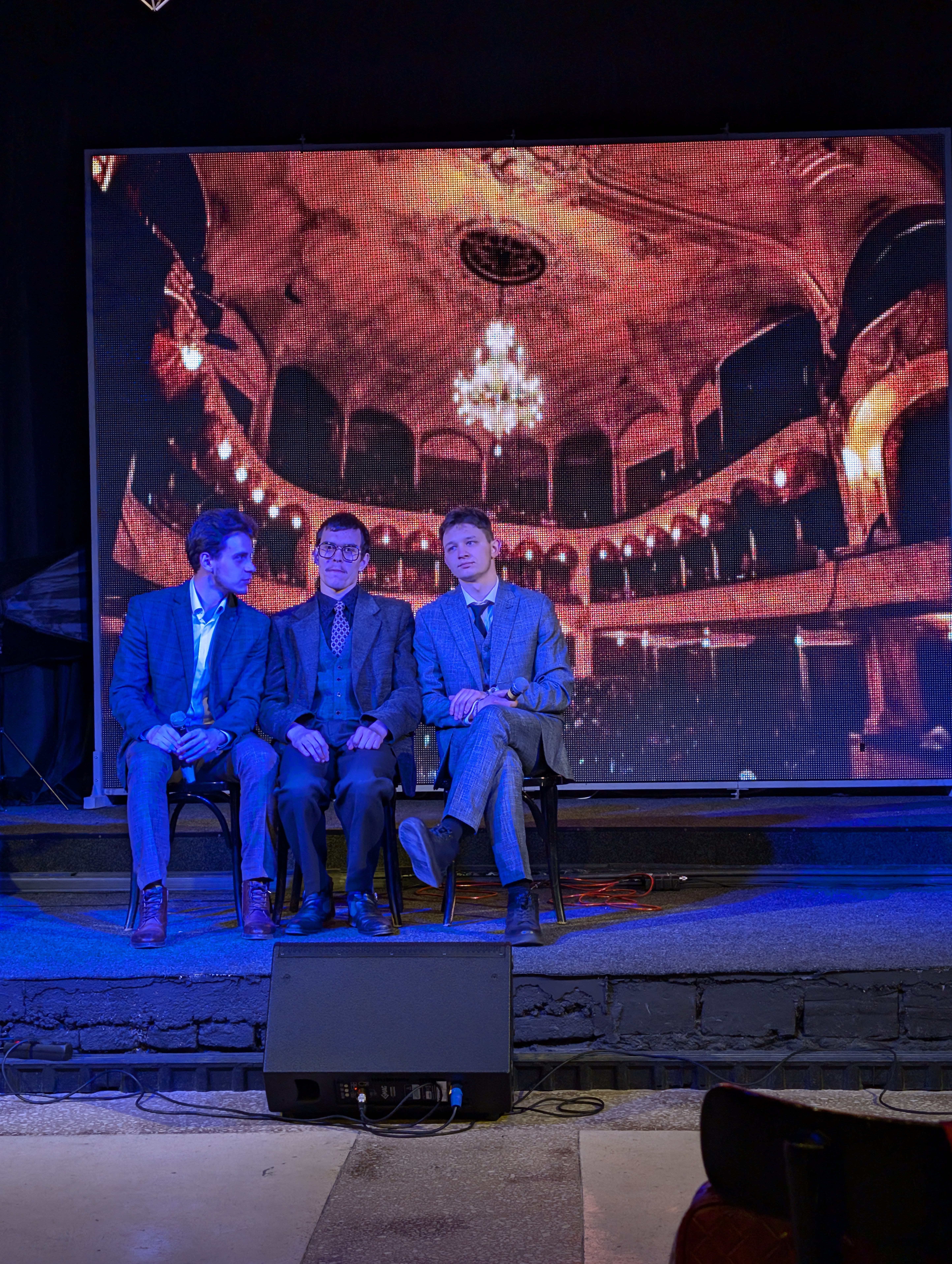 Студенти ЧНУ вшанували пам’ять Володимира Івасюка театралізованою виставою